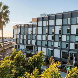 4* Hotel The Shay, A Destination By Hyatt